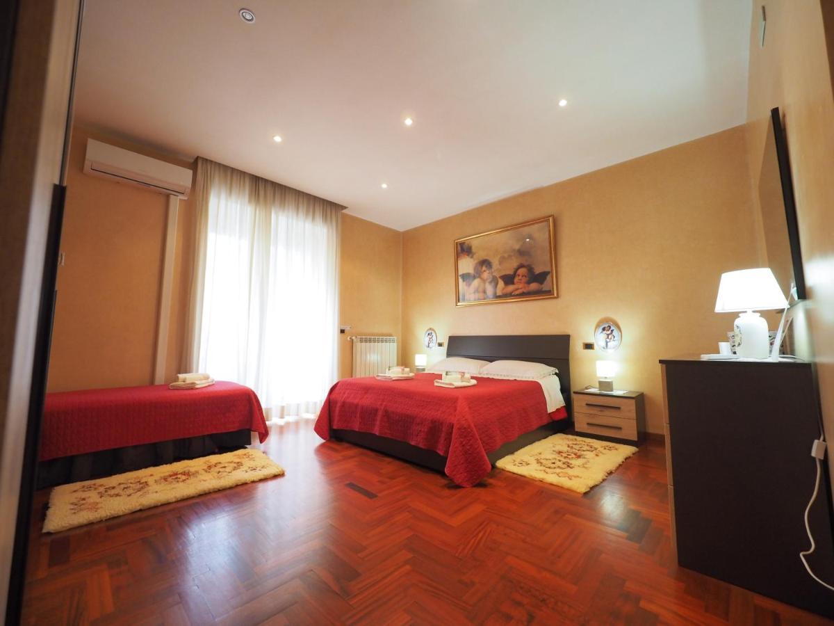 Rosaroll70 Villa Napoli Bagian luar foto