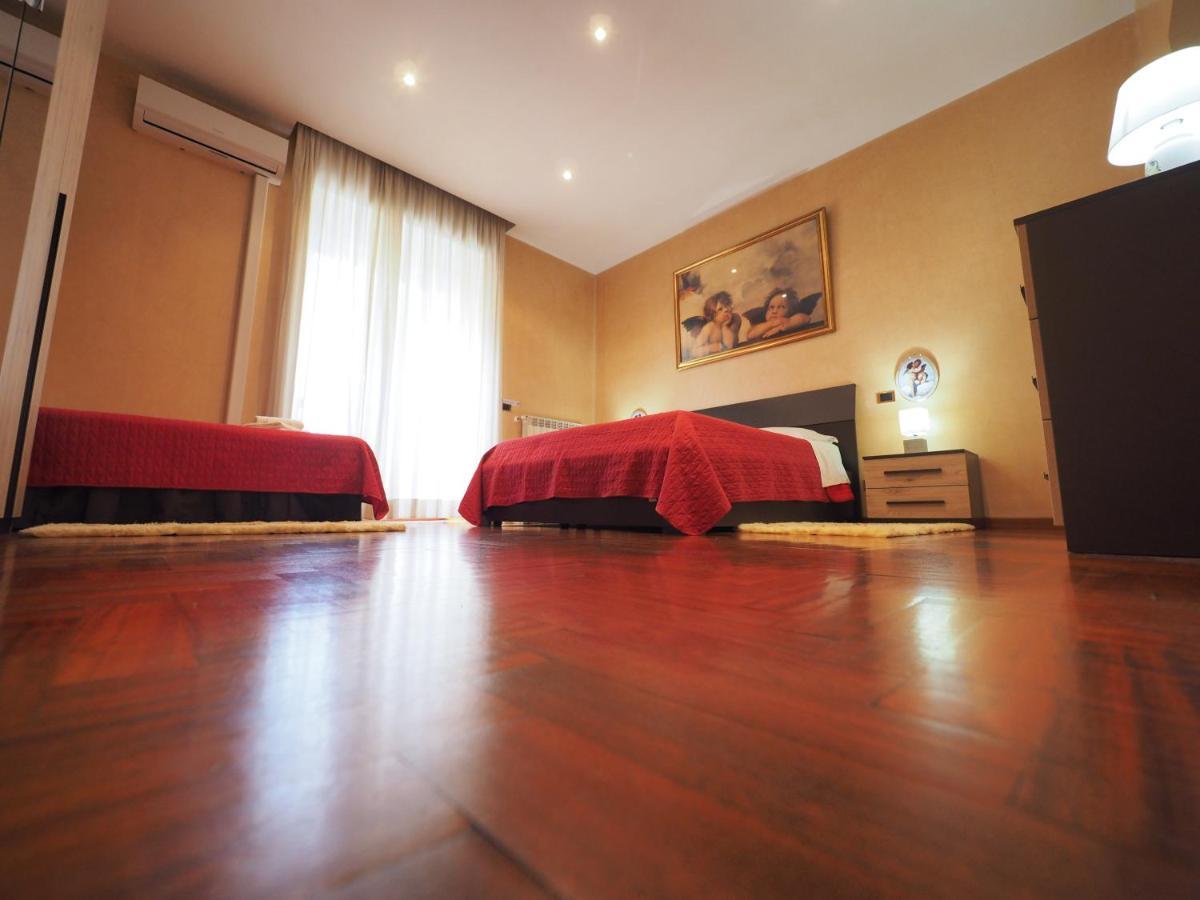 Rosaroll70 Villa Napoli Bagian luar foto