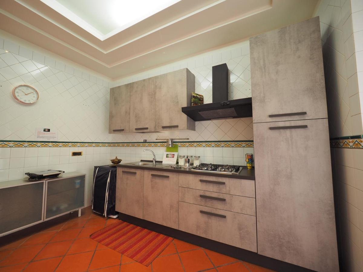 Rosaroll70 Villa Napoli Bagian luar foto